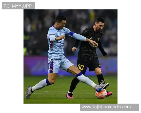 穿4号球衣的足球明星们及其传奇表现解析